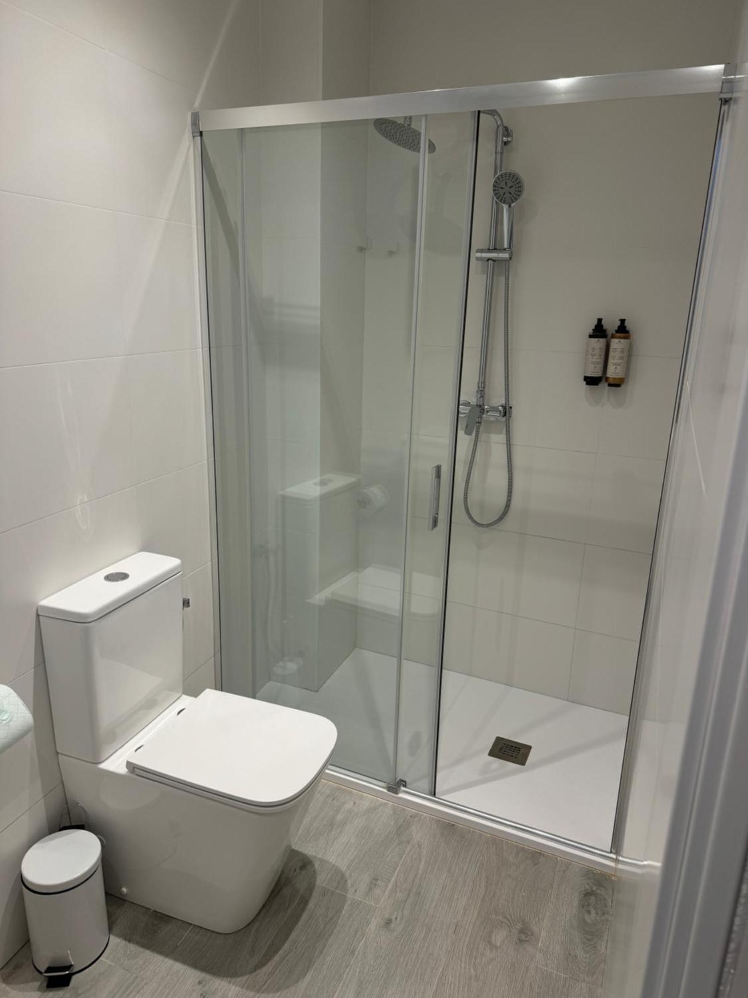 Suspiro 102 Cosmopolitan Loft Apartment Granada Ngoại thất bức ảnh